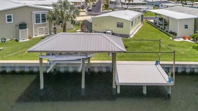 129 E SAINT LUCIA LOOP, Apollo Beach, FL 33572