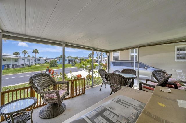 129 E SAINT LUCIA LOOP, Apollo Beach, FL 33572