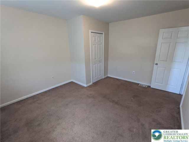 1627 Jill Street, Bethlehem City, PA 18017