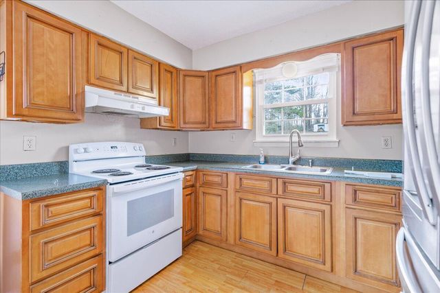 90 Cowbell Avenue, Williamsburg, KY 40769