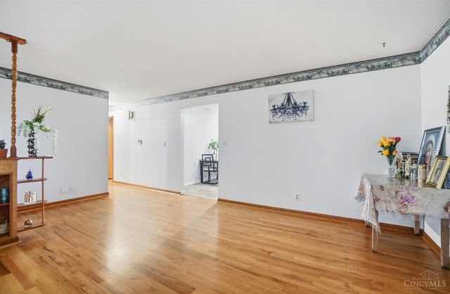 8738 Martz Paulin Road, Franklin Twp, OH 45005