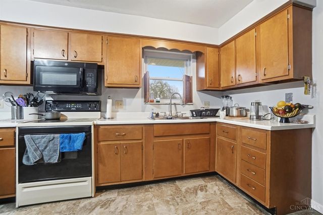 8738 Martz Paulin Road, Franklin Twp, OH 45005