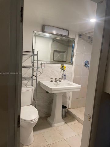 3XXX Jackson Blvd E, Fort Lauderdale, FL 33312