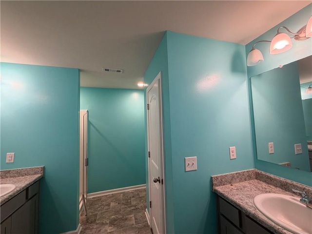 85 Chastain Circle, Newnan, GA 30263
