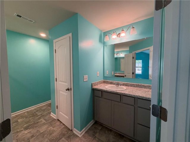 85 Chastain Circle, Newnan, GA 30263