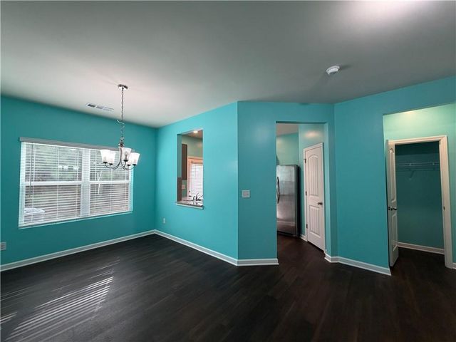 85 Chastain Circle, Newnan, GA 30263