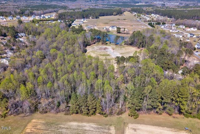 306 Lakewood Road, Four Oaks, NC 27524