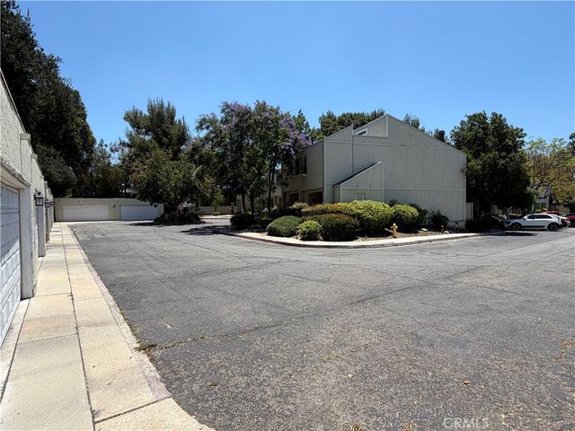 630 Sycamore, Claremont, CA 91711
