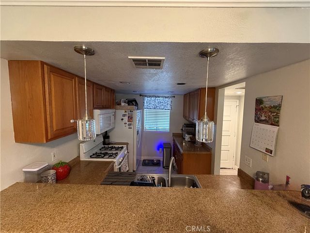 630 Sycamore, Claremont, CA 91711