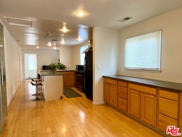 11673 Mississippi Avenue, Los Angeles, CA 90025