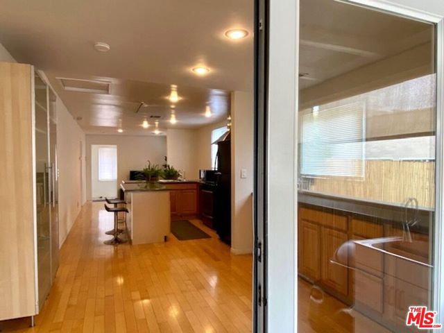 11673 Mississippi Avenue, Los Angeles, CA 90025