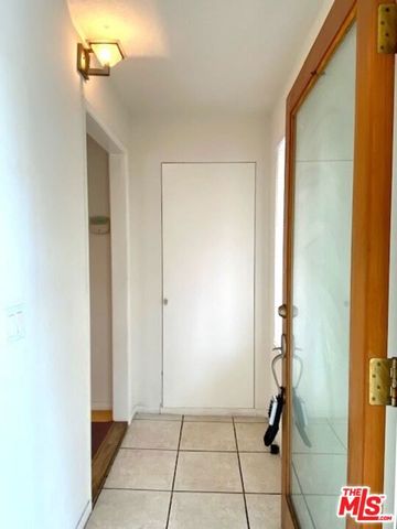 11673 Mississippi Avenue, Los Angeles, CA 90025