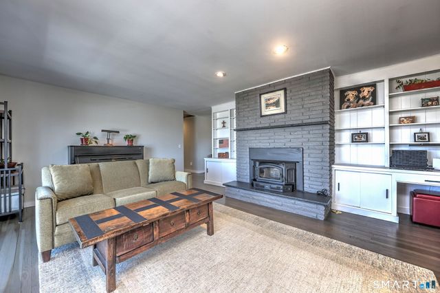 439 Waverly Road, Shelton, CT 06484