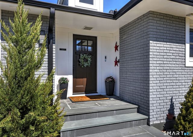 439 Waverly Road, Shelton, CT 06484