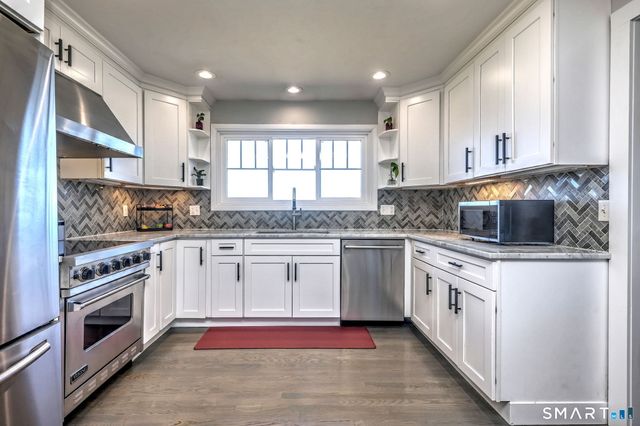 439 Waverly Road, Shelton, CT 06484