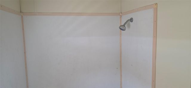 9338 E San Marcos Highway, Fentress, TX 78622