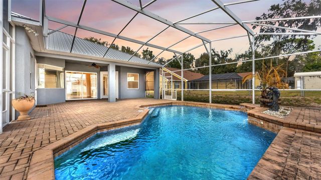 2664 COUNTRY CLUB ROAD N, Winter Haven, FL 33881