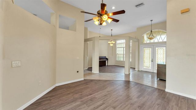 2664 COUNTRY CLUB ROAD N, Winter Haven, FL 33881