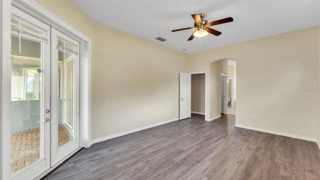 2664 COUNTRY CLUB ROAD N, Winter Haven, FL 33881