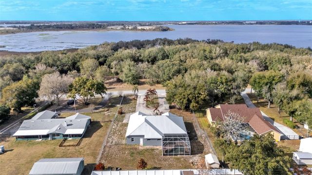 2664 COUNTRY CLUB ROAD N, Winter Haven, FL 33881