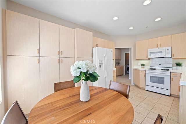 21464 San Bernardo, Mission Viejo, CA 92692