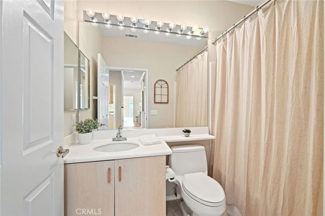 21464 San Bernardo, Mission Viejo, CA 92692