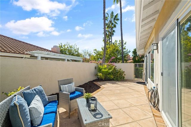 21464 San Bernardo, Mission Viejo, CA 92692