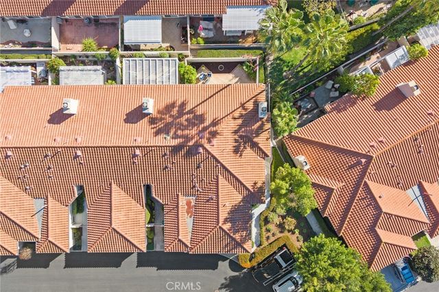 21464 San Bernardo, Mission Viejo, CA 92692