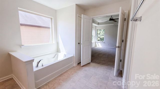3807 Ernie Drive, Charlotte, NC 28269
