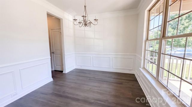 3807 Ernie Drive, Charlotte, NC 28269