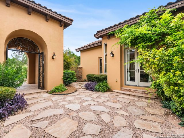 103 Castle Rock, Boerne, TX 78006