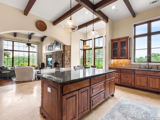 103 Castle Rock, Boerne, TX 78006