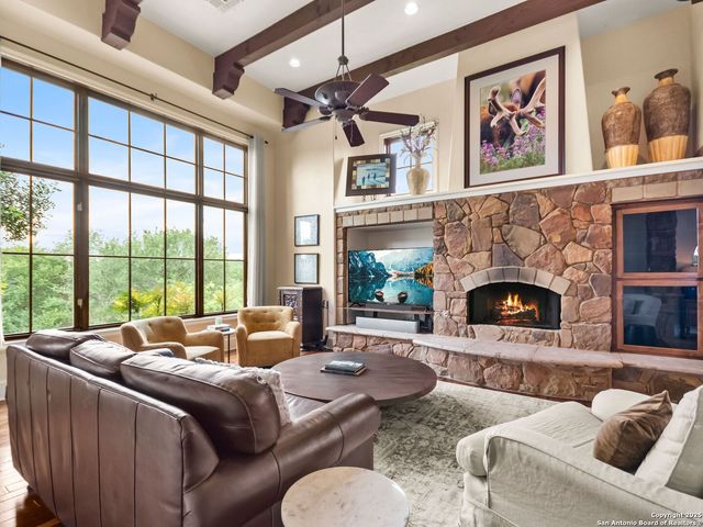 103 Castle Rock, Boerne, TX 78006