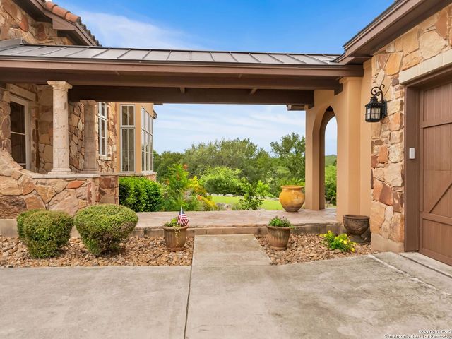 103 Castle Rock, Boerne, TX 78006