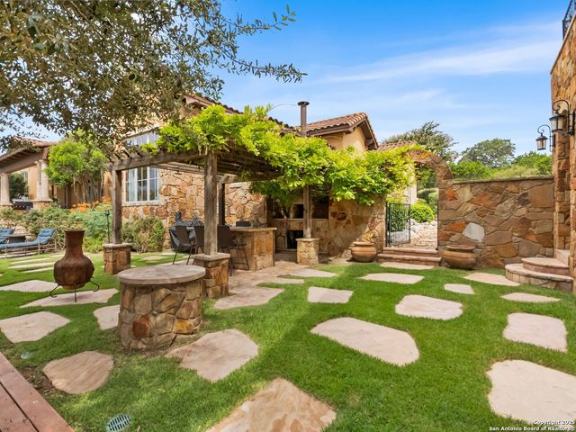 103 Castle Rock, Boerne, TX 78006