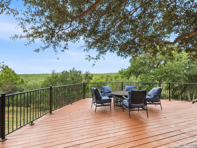 103 Castle Rock, Boerne, TX 78006