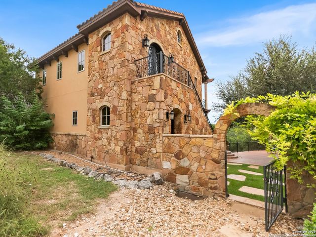 103 Castle Rock, Boerne, TX 78006