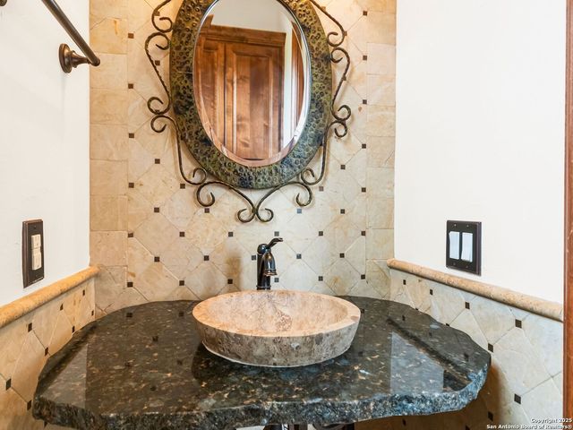 103 Castle Rock, Boerne, TX 78006