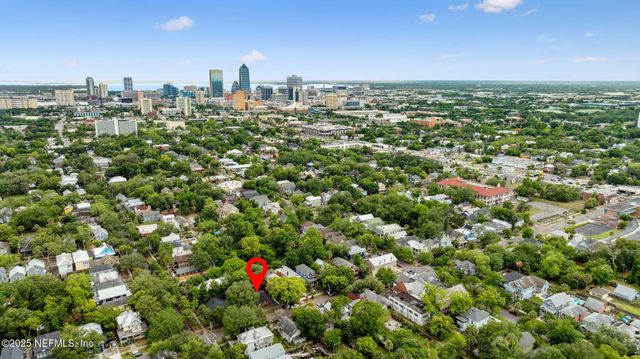240 E 6TH Street, Jacksonville, FL 32206