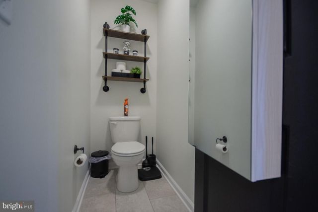 90 LARIMAR LN, Inwood, WV 25428