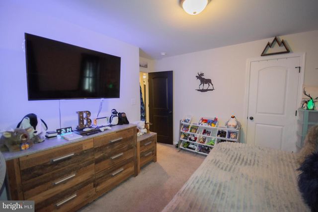 90 LARIMAR LN, Inwood, WV 25428