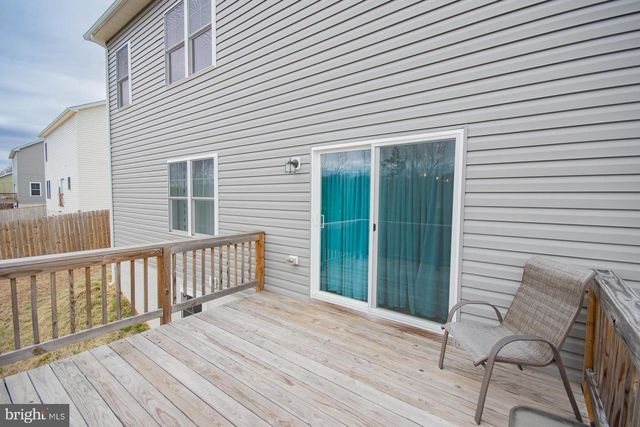 90 LARIMAR LN, Inwood, WV 25428