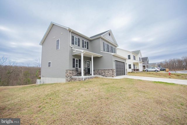 90 LARIMAR LN, Inwood, WV 25428