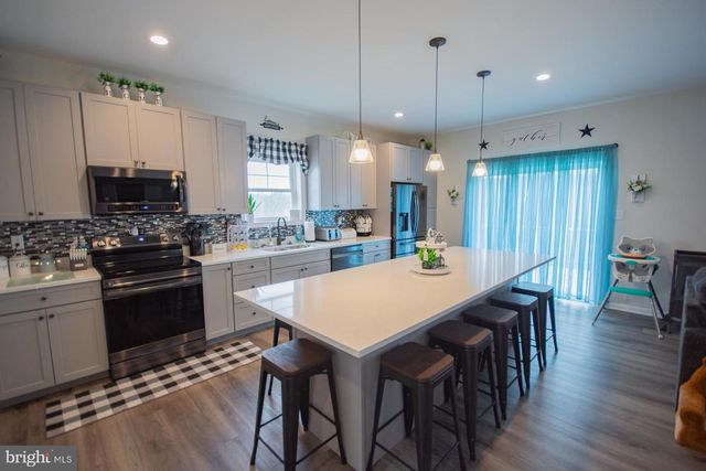 90 LARIMAR LN, Inwood, WV 25428