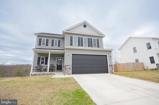 90 LARIMAR LN, Inwood, WV 25428