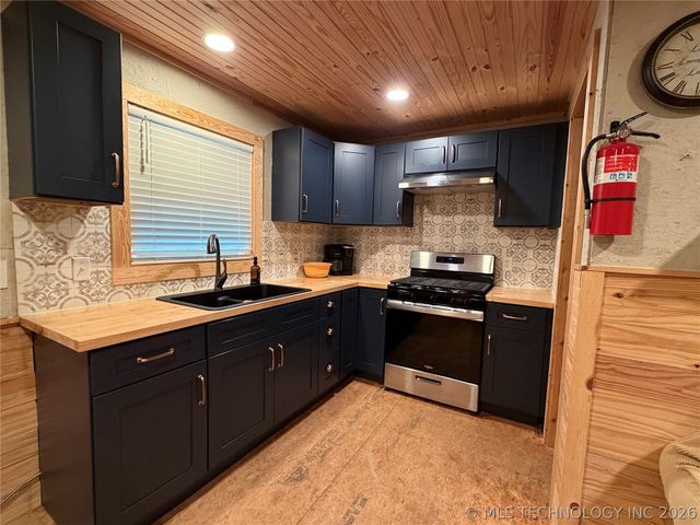 5647 137th Road, Red Oak, OK 74563