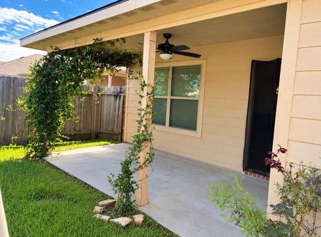 15451 Casita Verde Way, Houston, TX 77049