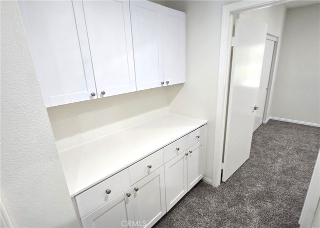 7551 Jordan Avenue 104, Canoga Park, CA 91303
