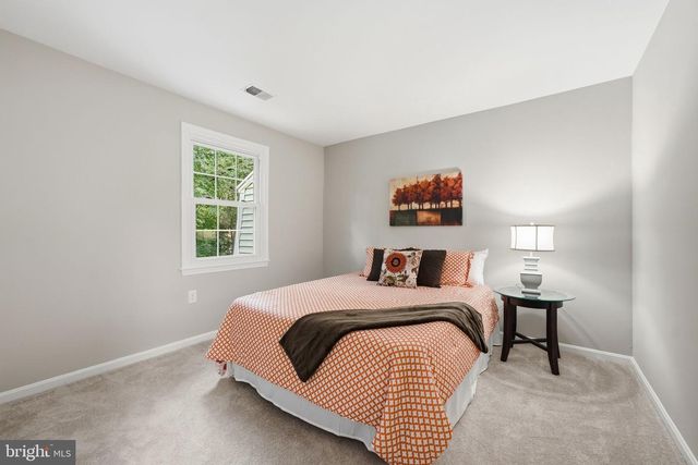 6364 BUFFIE CT, Burke, VA 22015