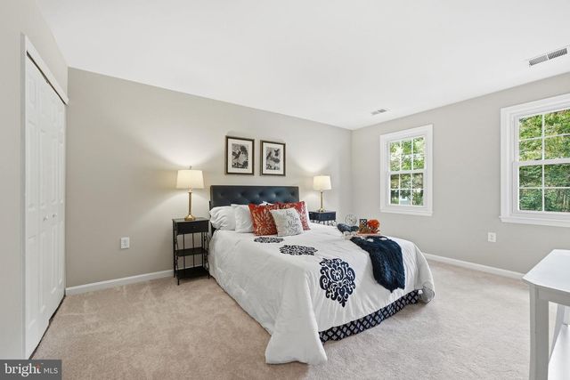 6364 BUFFIE CT, Burke, VA 22015